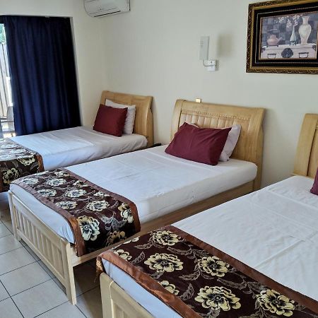 Novena Palms Motel Brisbane Bagian luar foto