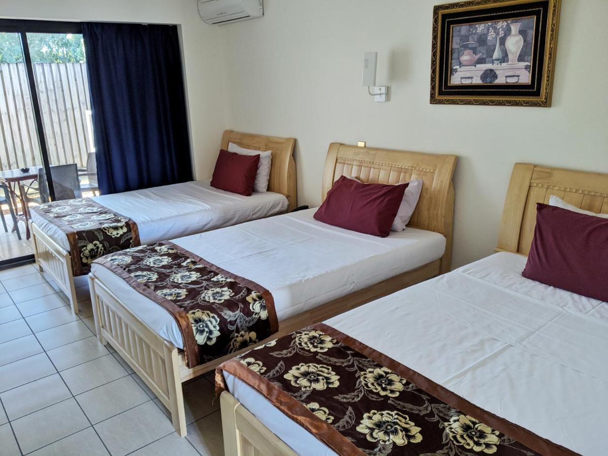 Novena Palms Motel Brisbane Bagian luar foto